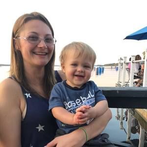 Meet your Posher, Kayla